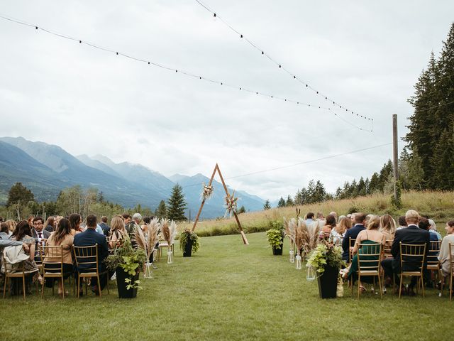 Mike  and Hannah&apos;s wedding in Golden, British Columbia 14