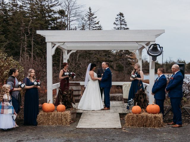 Mike and Alison&apos;s wedding in Hammonds Plains, Nova Scotia 32