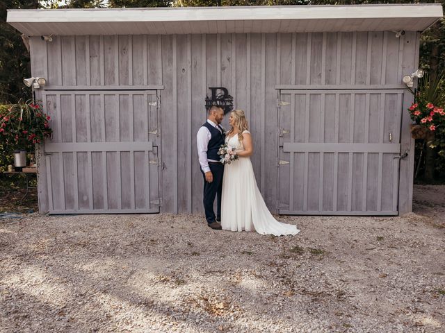 Lincoln and Martha&apos;s wedding in Kawartha Lakes, Ontario 17