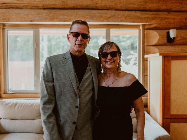 Brodie and Tom&apos;s wedding in Squamish, British Columbia 20