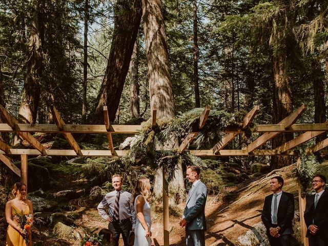 Brodie and Tom&apos;s wedding in Squamish, British Columbia 38