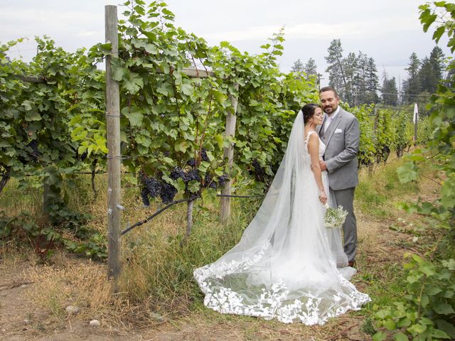 Michael and Tara&apos;s wedding in Kelowna, British Columbia 17