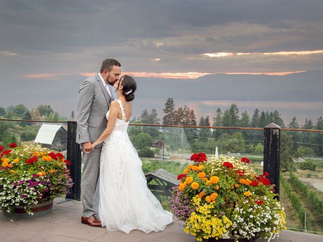 Michael and Tara&apos;s wedding in Kelowna, British Columbia 26