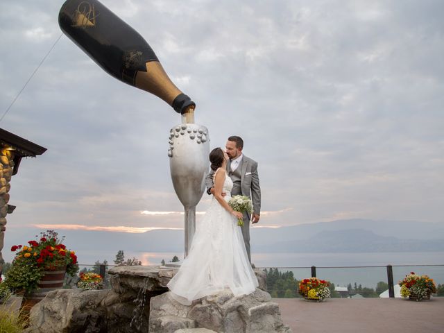 Michael and Tara&apos;s wedding in Kelowna, British Columbia 28