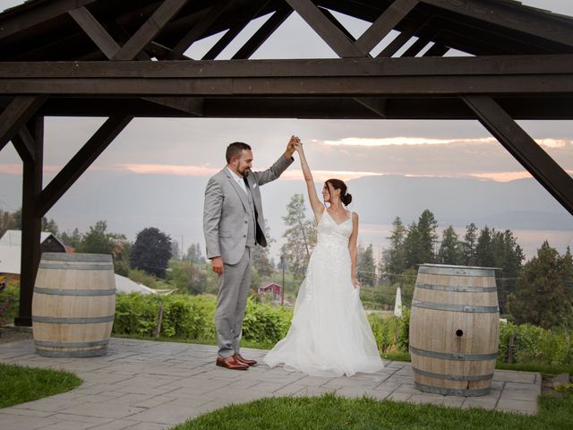Michael and Tara&apos;s wedding in Kelowna, British Columbia 29
