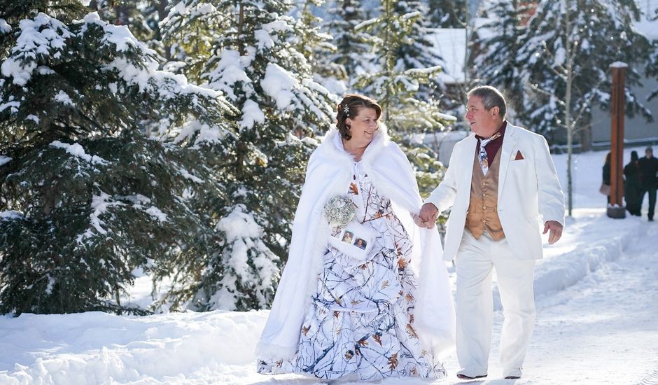 Glenn and Wendy's wedding in Banff, Alberta