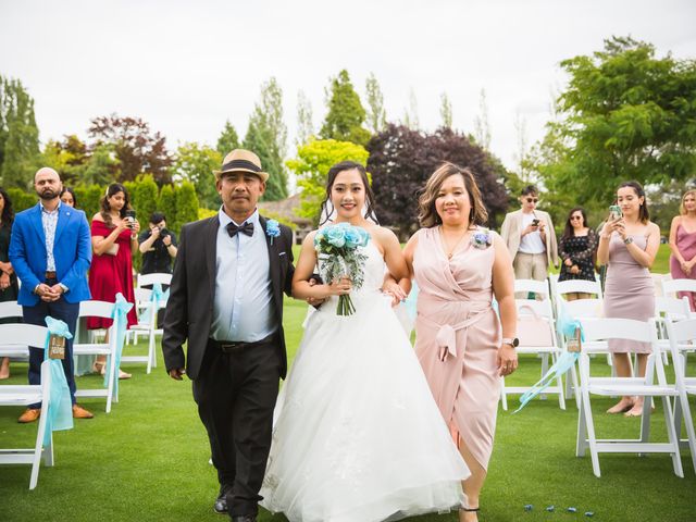 Tuan and Jen&apos;s wedding in Surrey, British Columbia 21