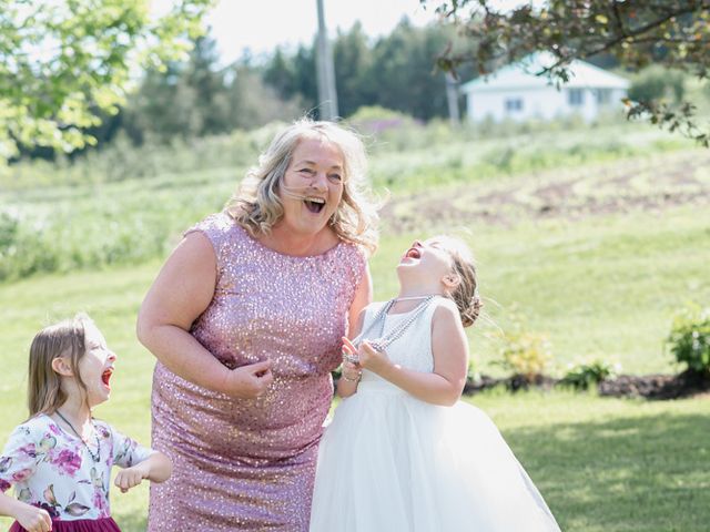 Eric and Kaighley&apos;s wedding in Sunderland, Ontario 23