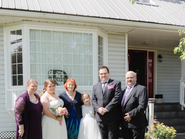 Eric and Kaighley&apos;s wedding in Sunderland, Ontario 33