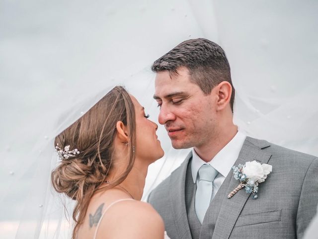 Anthony and Marie's wedding in Thornton, Ontario 3