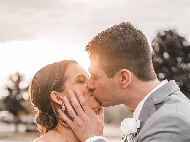 Anthony and Marie's wedding in Thornton, Ontario 4