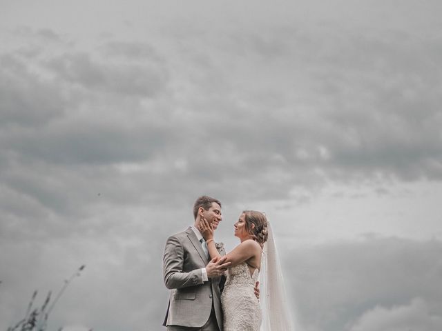 Anthony and Marie's wedding in Thornton, Ontario 6
