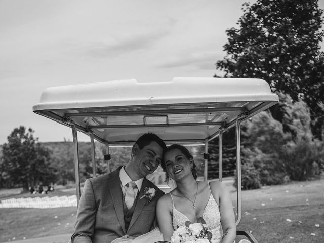Anthony and Marie's wedding in Thornton, Ontario 13