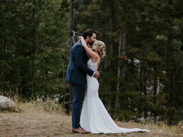 Ryan and Kathy&apos;s wedding in Canmore, Alberta 27