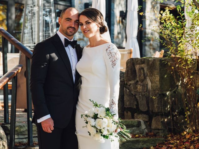 Maxime and Marie-Andrée&apos;s wedding in Mont-Tremblant, Quebec 71