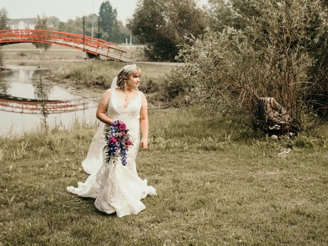 Nic and Phoenix&apos;s wedding in Spruce Grove, Alberta 19