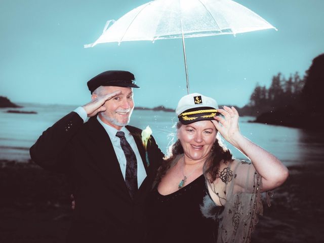 Wayne and Alicia&apos;s wedding in Ucluelet, British Columbia 5