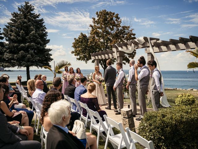 Leah and Jesse&apos;s wedding in Hamilton, Ontario 33