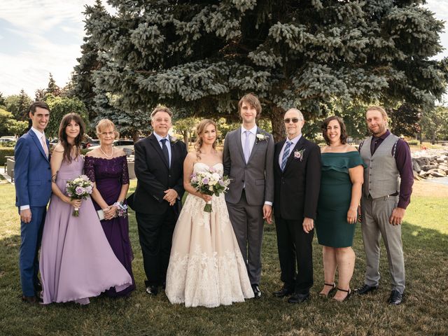 Leah and Jesse&apos;s wedding in Hamilton, Ontario 49