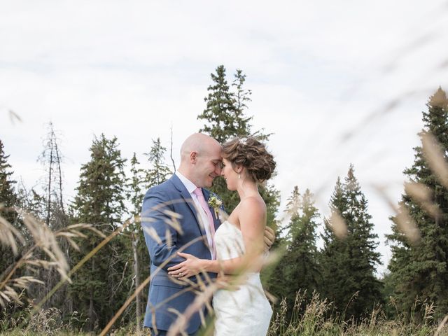 Kyle and Laura&apos;s wedding in Edmonton, Alberta 37