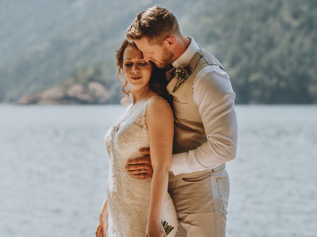 Dave and Emma&apos;s wedding in Nanaimo, British Columbia 71