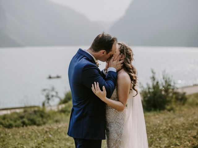 Brady and Rachel&apos;s wedding in Lake Louise, Alberta 22