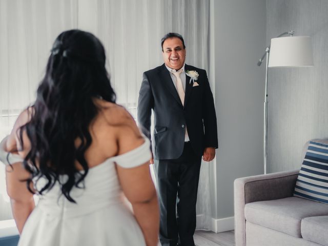 Saad and Fatima&apos;s wedding in Dollard-des-Ormeaux, Quebec 17