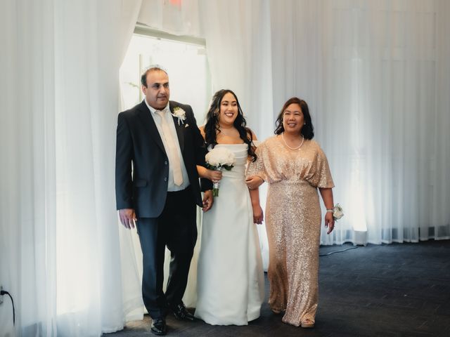 Saad and Fatima&apos;s wedding in Dollard-des-Ormeaux, Quebec 32