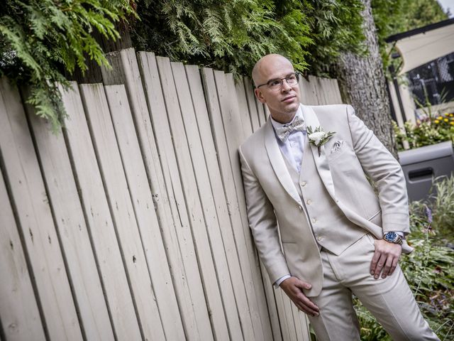 Anthony and Emilie's wedding in Terrebonne, Quebec 7