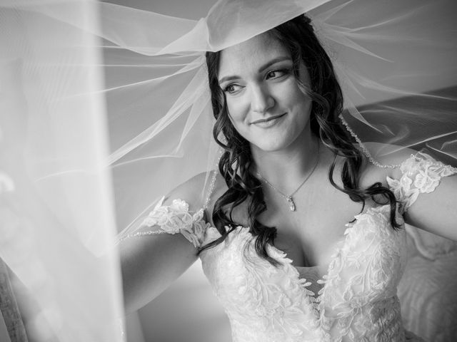 Anthony and Emilie's wedding in Terrebonne, Quebec 15