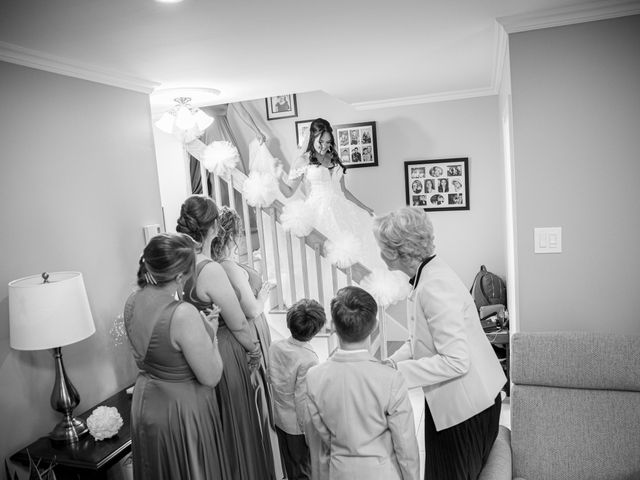 Anthony and Emilie's wedding in Terrebonne, Quebec 19