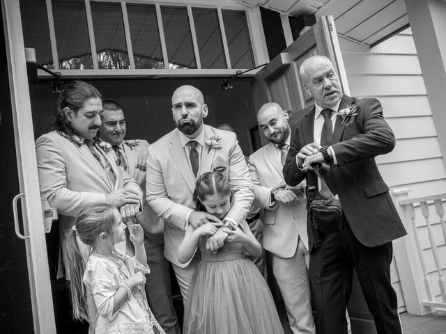 Anthony and Emilie's wedding in Terrebonne, Quebec 23