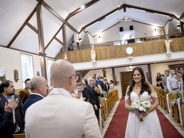Anthony and Emilie's wedding in Terrebonne, Quebec 24