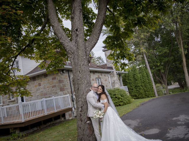 Anthony and Emilie's wedding in Terrebonne, Quebec 31
