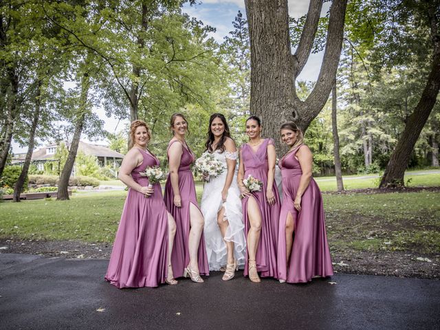 Anthony and Emilie's wedding in Terrebonne, Quebec 39