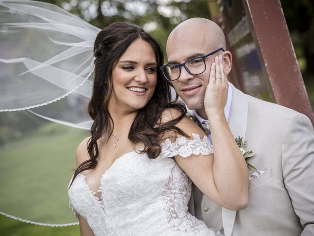 Anthony and Emilie's wedding in Terrebonne, Quebec 44