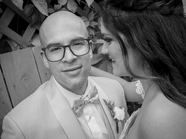 Anthony and Emilie's wedding in Terrebonne, Quebec 48