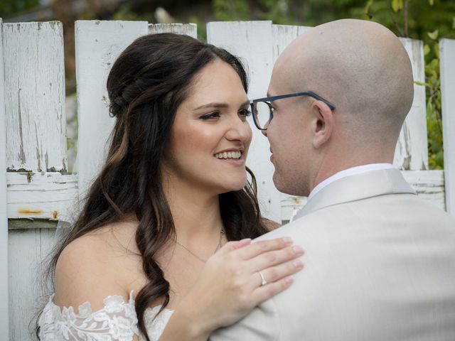 Anthony and Emilie's wedding in Terrebonne, Quebec 52
