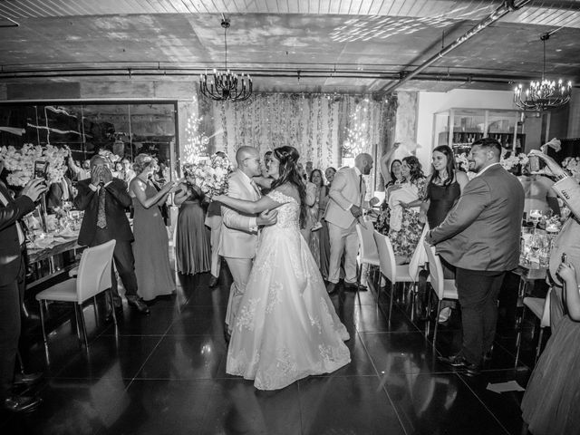 Anthony and Emilie's wedding in Terrebonne, Quebec 56