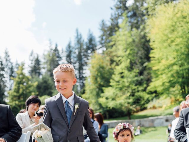 Ricky and Michiko&apos;s wedding in Nelson, British Columbia 39