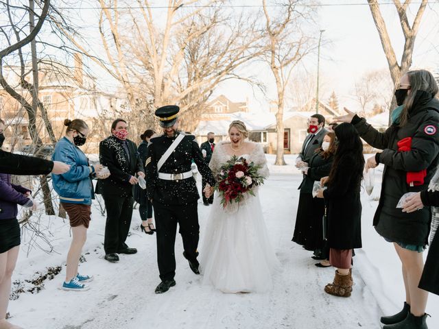 Will and Laura&apos;s wedding in Winnipeg, Manitoba 21
