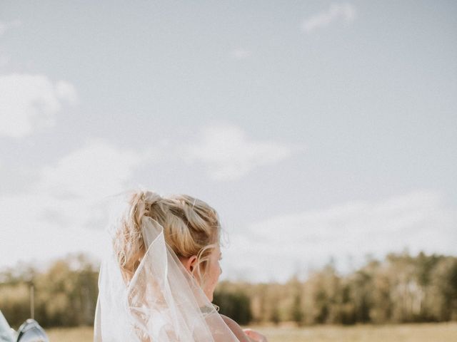 Tracen and Taylor&apos;s wedding in Spruce Grove, Alberta 15