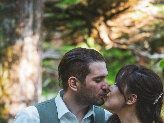 Lucas and Silvana&apos;s wedding in Tofino, British Columbia 34