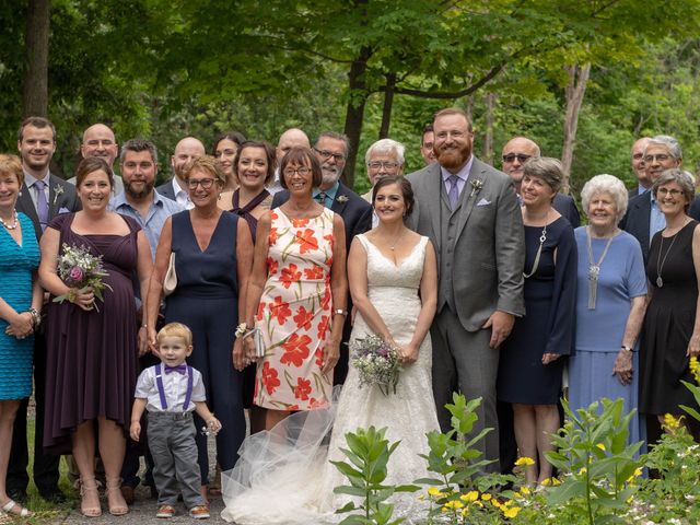 Matthew and Meaghan&apos;s wedding in Chelsea, Quebec 14