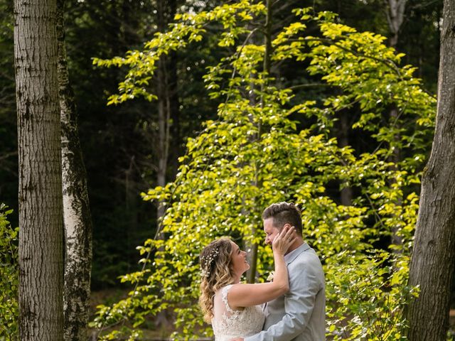 Aaron and Cori&apos;s wedding in Grafton, Ontario 19