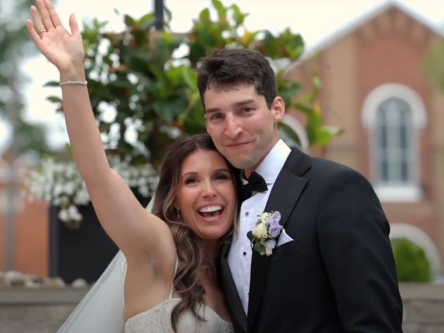 Colin and Hayley&apos;s wedding in Niagara Falls, Ontario 25