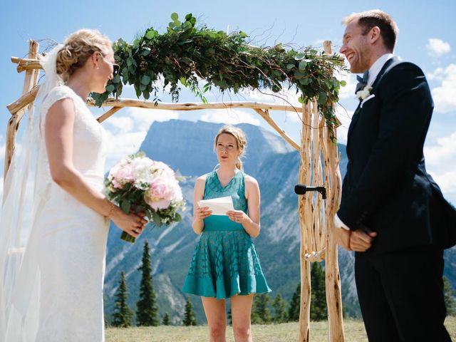 Rob and Bronwen&apos;s wedding in Banff, Alberta 46