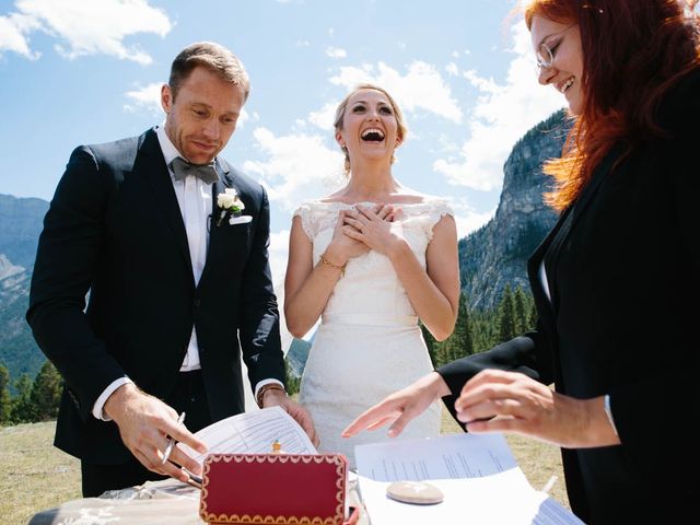 Rob and Bronwen&apos;s wedding in Banff, Alberta 59