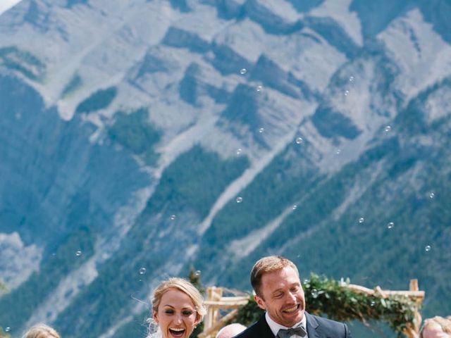 Rob and Bronwen&apos;s wedding in Banff, Alberta 67