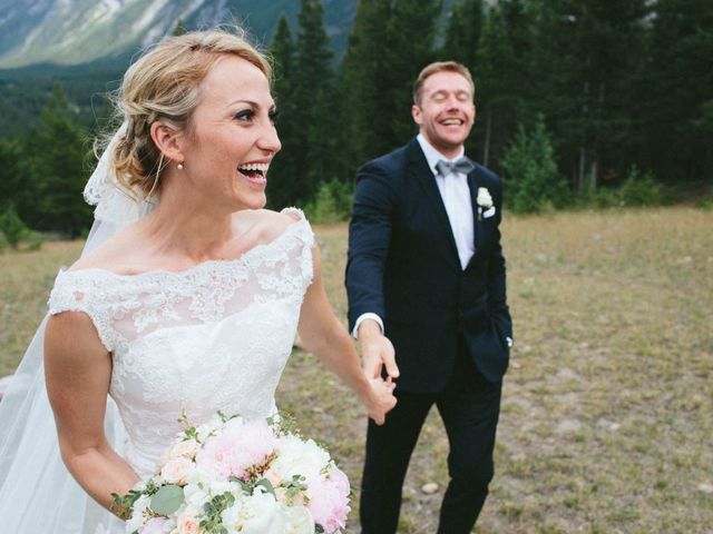 Rob and Bronwen&apos;s wedding in Banff, Alberta 109